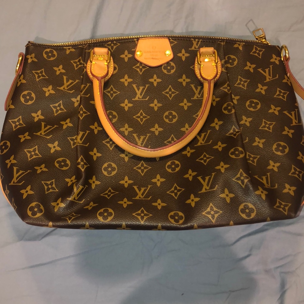 Knock off Louis Vuitton